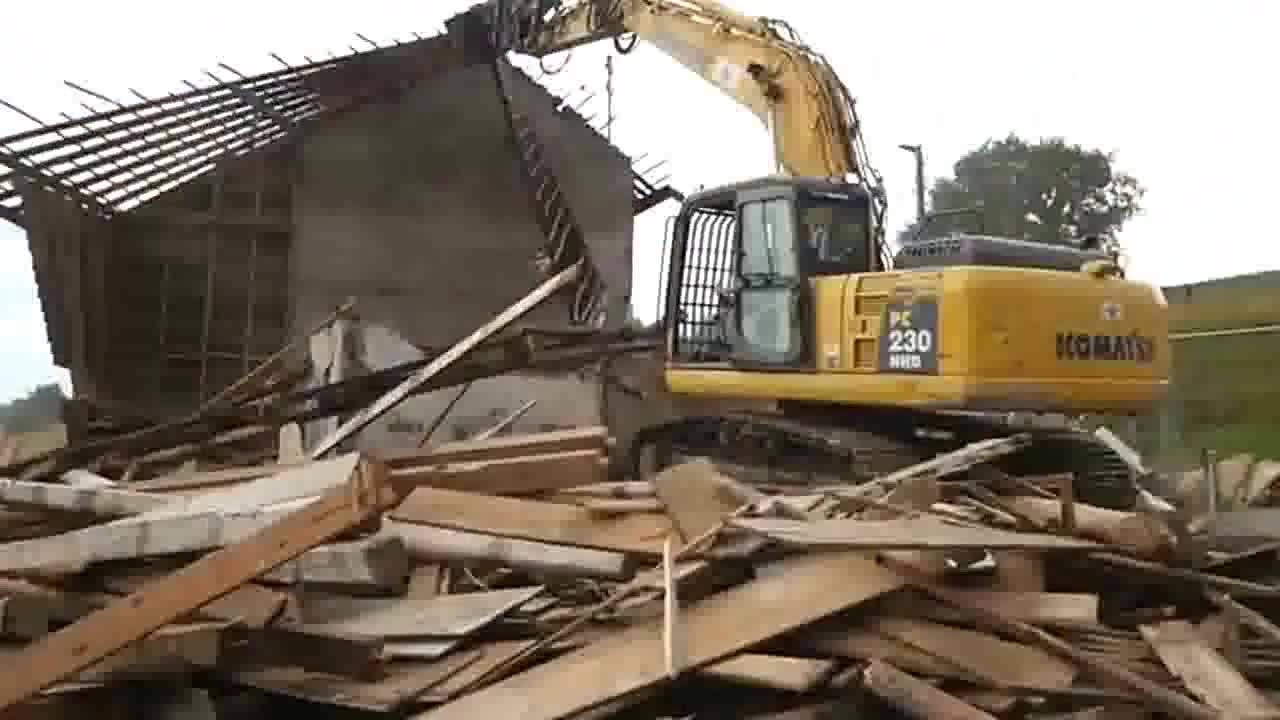 拆除房屋时需要哪些机械